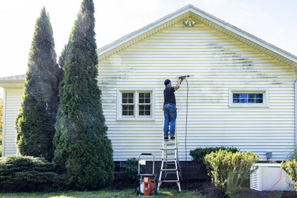 Best Commercial Pressure Washing  in Ahtanum, WA